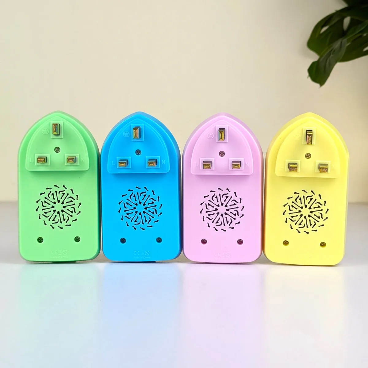 Plug-in Quran Speaker with Dream Light | Kinbo.site